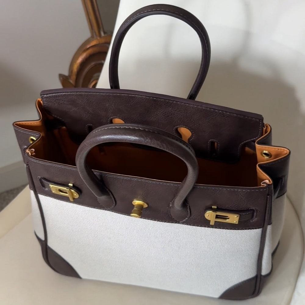 VELANTRA WEEKENDER: Elegant Brown and Cream Women's Handbag - Picture 11 of 16